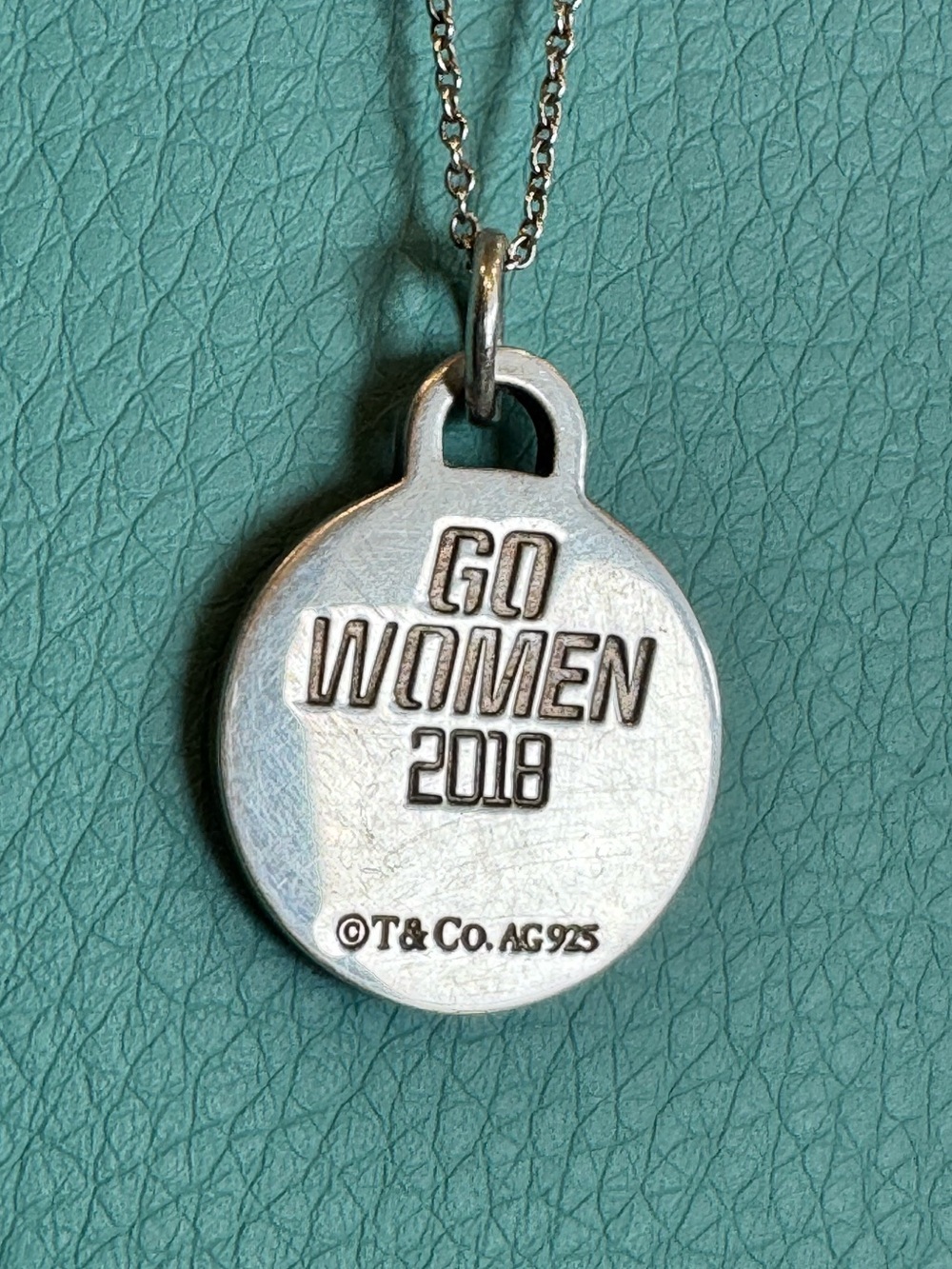 Tiffany & Co. Nagoya Marathon 2018 Necklace with Pendant - Picture 5 of 9